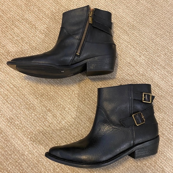 Lucky Brand Women's Caelyn Motorcycle Boot - Picture 12 of 14